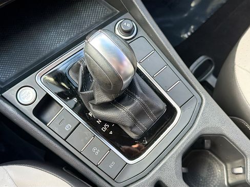 Used 2020 Volkswagen Jetta R-Line FWD image 26