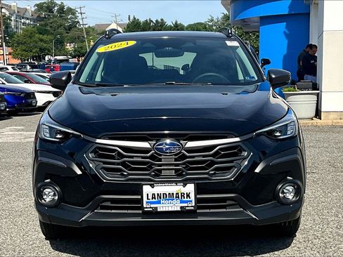 Used 2024 Subaru Crosstrek 2.5i Limited w/ Crosstrek Mirror Package AWD/4WD image 3