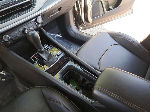 Used 2022 Jeep Compass Limited image 23