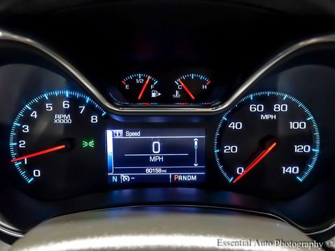 Used 2017 Chevrolet Impala LT w/ Convenience Package image 19