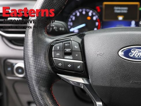 Used 2022 Ford Explorer ST-Line image 15