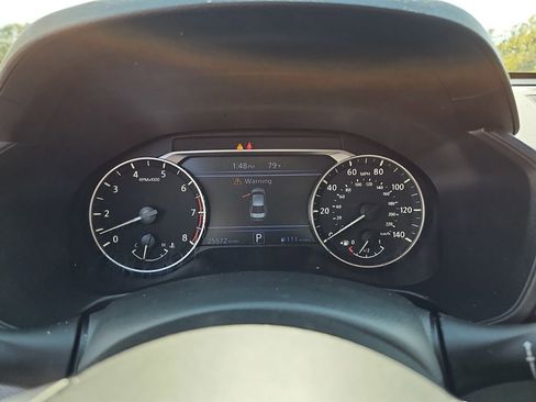 Used 2025 Nissan Altima 2.5 SV image 23