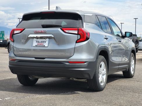 Used 2024 GMC Terrain SLE AWD/4WD image 7