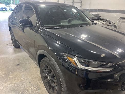 Certified 2024 Honda HR-V Sport image 3