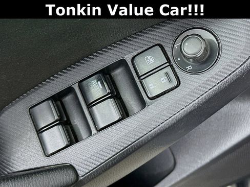 Used 2016 MAZDA MAZDA3 i Sport image 18