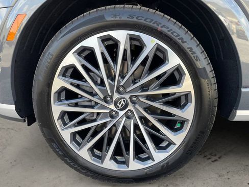 New 2026 Hyundai Palisade Calligraphy FWD image 14