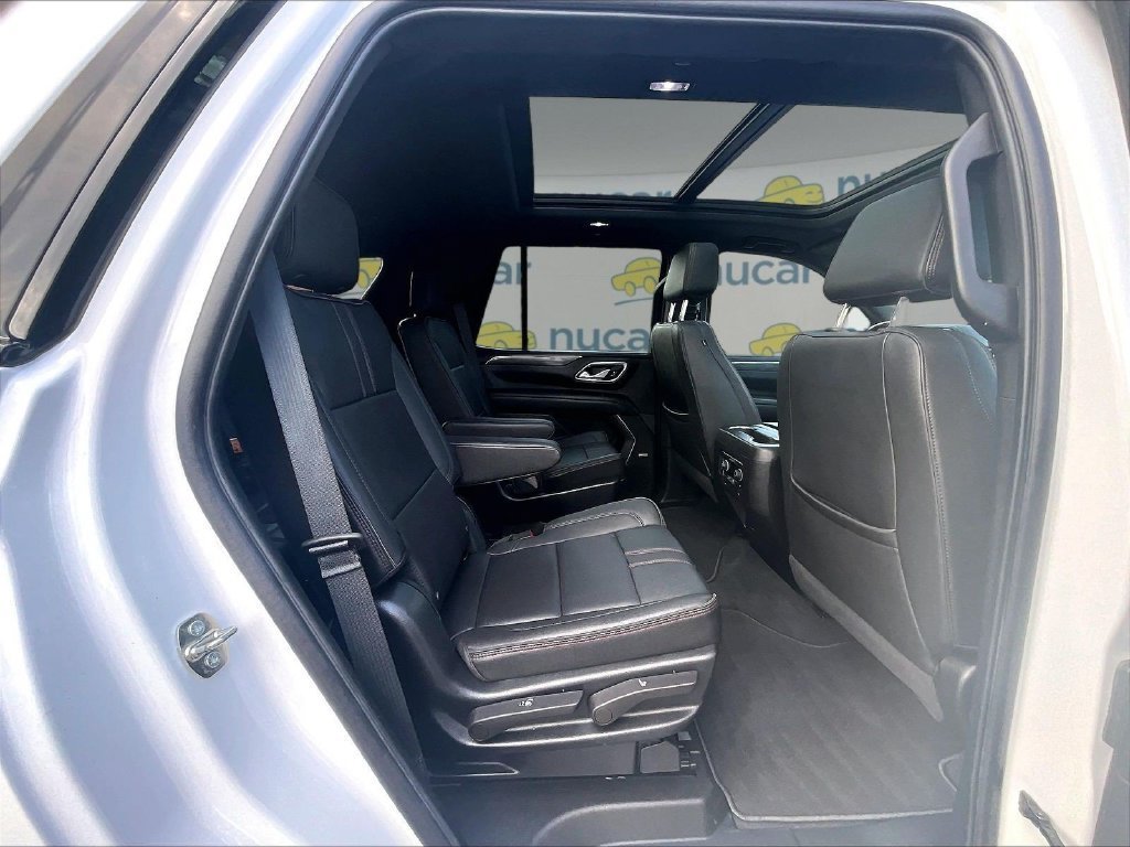 Used 2022 Chevrolet Tahoe RST w/ Luxury Package AWD/4WD image 15