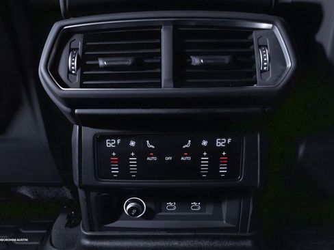 Used 2024 Lamborghini Urus S image 40