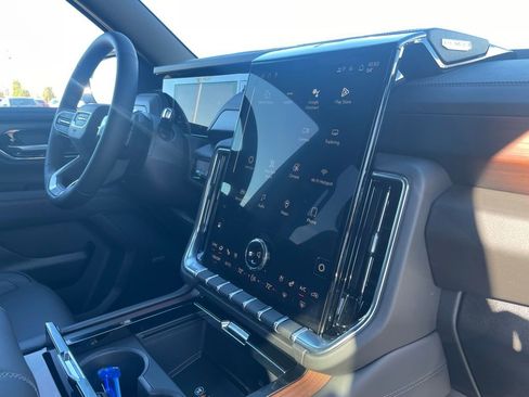 New 2026 GMC Yukon XL Denali w/ Sun & Power Step Package image 28