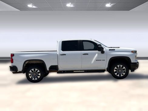 Certified 2024 Chevrolet Silverado 2500 Custom w/ Custom Value Package AWD/4WD image 8