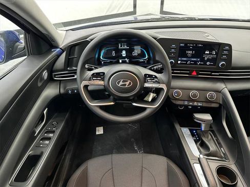 New 2026 Hyundai Elantra SE w/ Cargo Package image 21