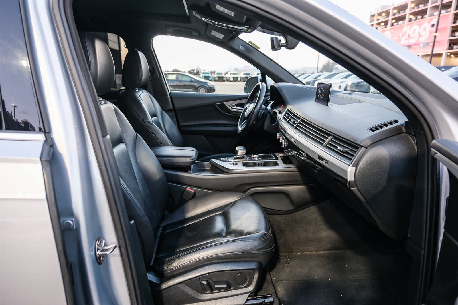 Used 2019 Audi Q7 2.0T Premium w/ Convenience Package AWD/4WD image 18