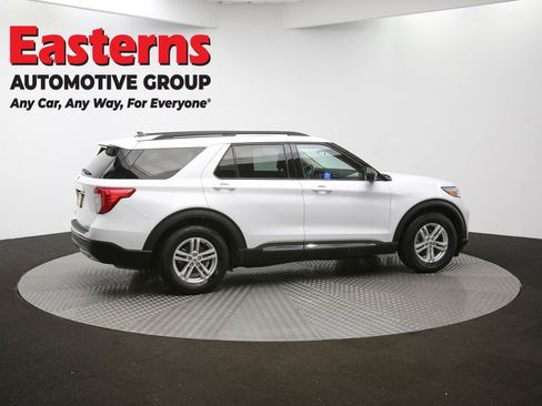 Used 2023 Ford Explorer XLT w/ Equipment Group 202A image 41