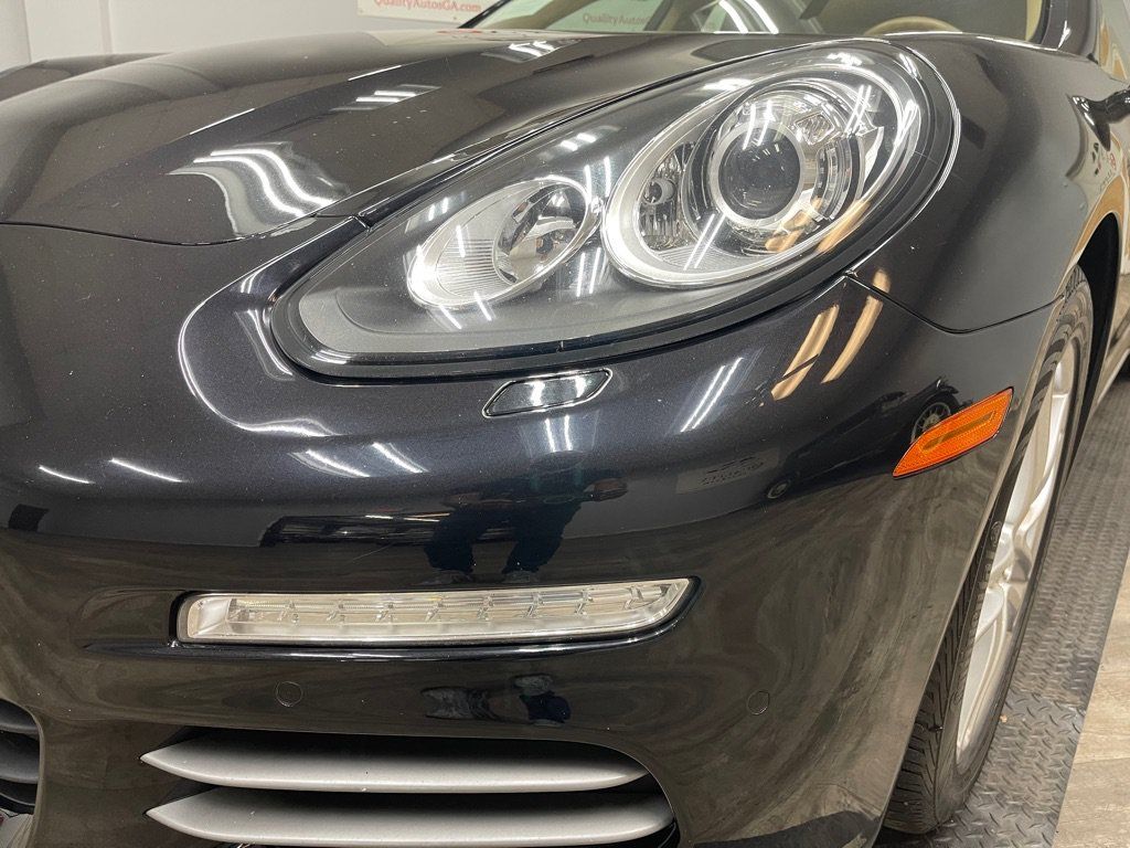 Used 2014 Porsche Panamera image 15