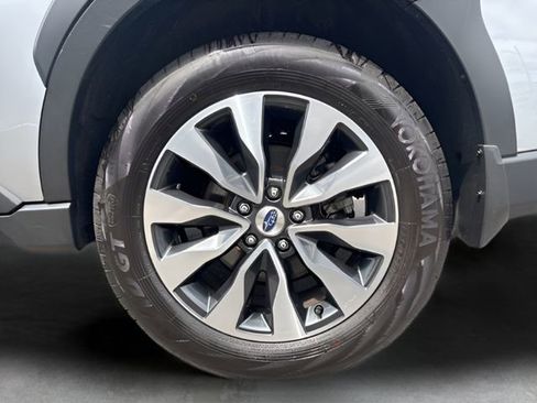 Used 2024 Subaru Outback Limited AWD/4WD image 40