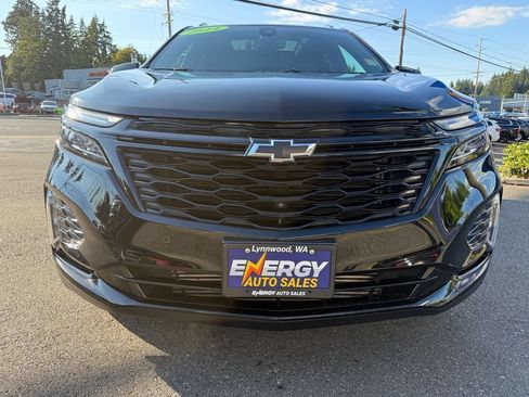 Used 2024 Chevrolet Equinox Premier AWD/4WD image 2