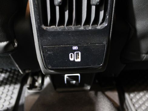 Used 2025 Jeep Compass Latitude w/ Sun & Sound Group image 29