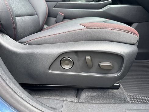 New 2027 Chevrolet Equinox RS w/ Safety and Technology Package AWD/4WD image 13