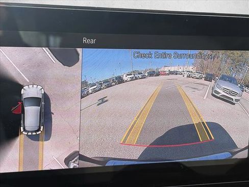 Used 2022 Mercedes-Benz GLA 250 image 9