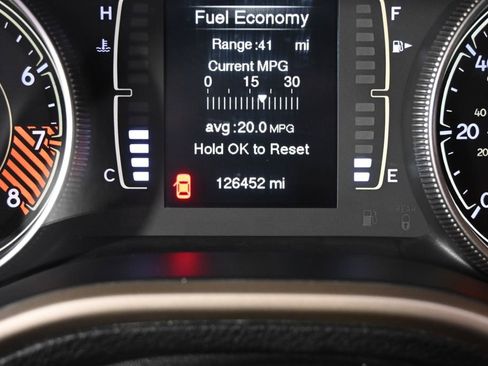 Used 2015 Jeep Cherokee Latitude w/ Cold Weather Group image 26