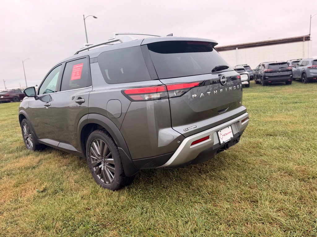 Certified 2025 Nissan Pathfinder SL w/ SL Premium Package FWD image 7