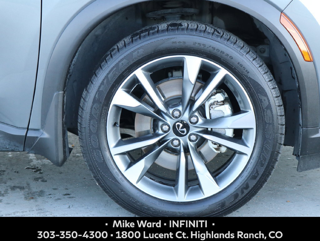 Used 2023 INFINITI QX60 Luxe w/ Performance Audio Package AWD/4WD image 4