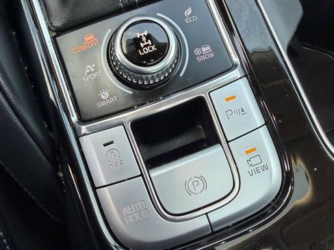 Used 2022 Kia Telluride SX w/ SX Prestige Package AWD/4WD image 28