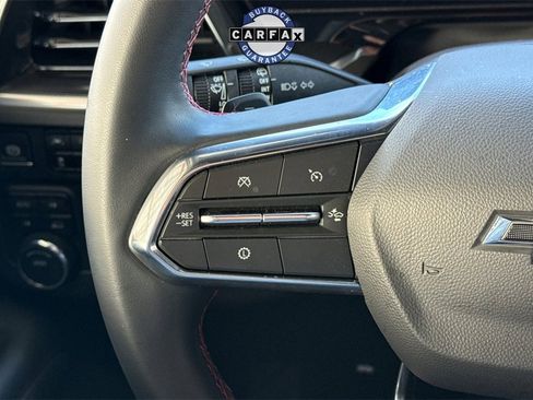 Used 2025 Chevrolet Suburban RST image 36