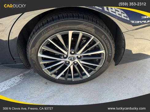 Used 2022 Lexus ES 300h w/ Premium Package FWD image 24