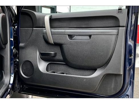 Used 2012 Chevrolet Silverado 2500 LT w/ Interior Plus Package image 19