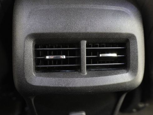 Used 2019 Chevrolet Equinox LT image 33