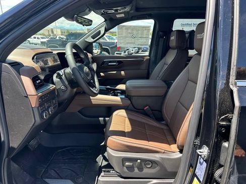 New 2026 Chevrolet Tahoe High Country AWD/4WD image 14