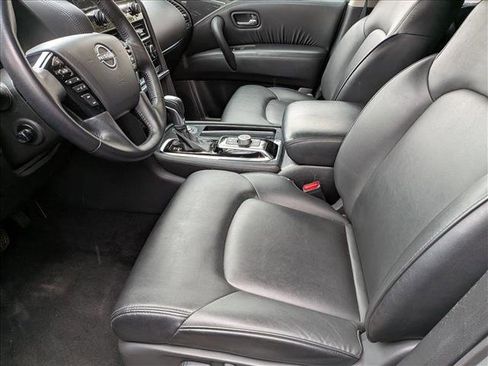 Used 2024 Nissan Armada SV image 9