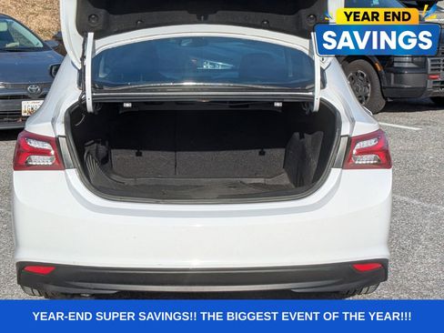 Used 2022 Chevrolet Malibu LT image 7