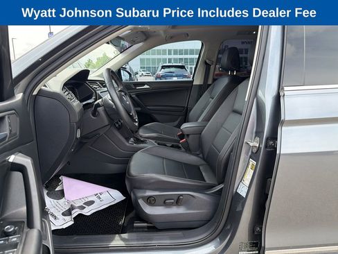 Used 2021 Volkswagen Tiguan SEL FWD image 15