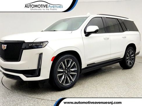 Used 2024 Cadillac Escalade Sport w/ Touring Package AWD/4WD image 1