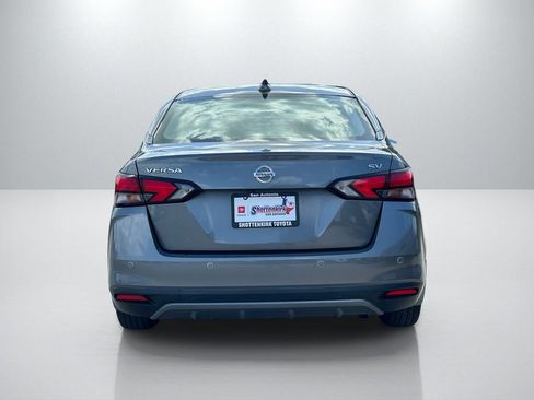 Used 2020 Nissan Versa SV FWD image 6