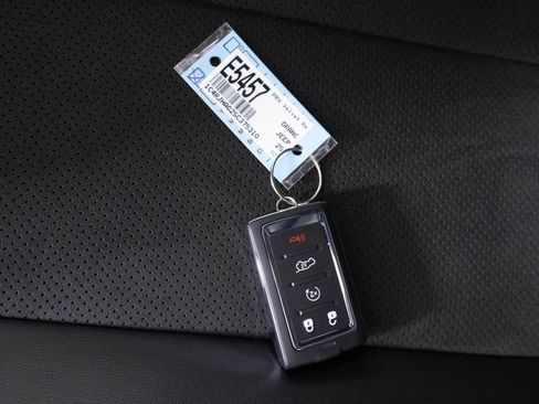 New 2025 Jeep Grand Cherokee Altitude image 40