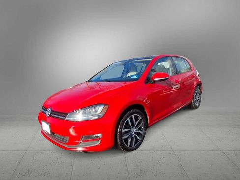 Used 2016 Volkswagen Golf SE w/ Lighting Package image 5