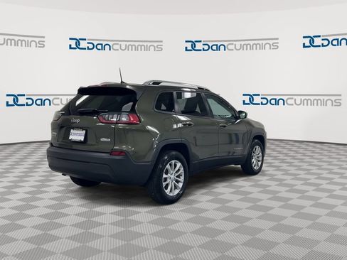 Used 2021 Jeep Cherokee Latitude AWD/4WD image 8