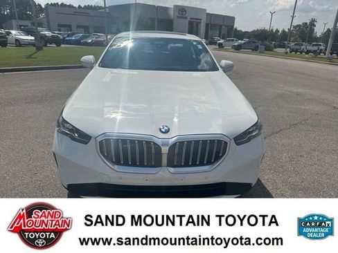Used 2026 BMW 530i RWD image 8