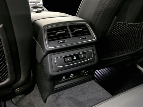 Used 2023 Audi A6 Premium Plus w/ Premium Plus Package image 33