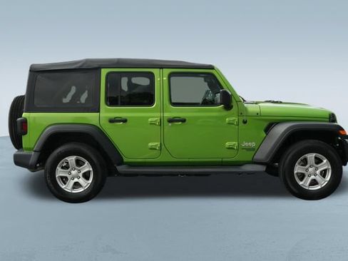 Used 2019 Jeep Wrangler Unlimited Sport S AWD/4WD image 10