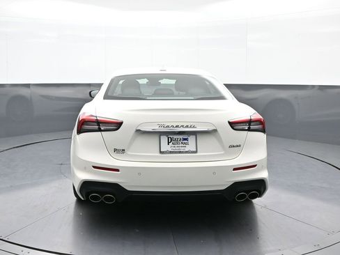 Used 2022 Maserati Ghibli Modena image 7