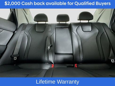 New 2026 Hyundai Elantra Limited image 29