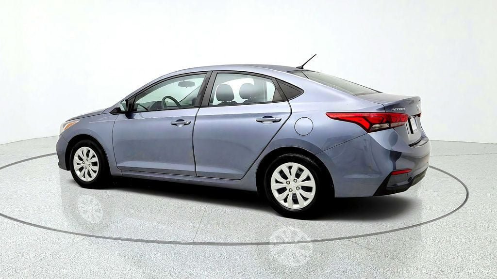 Used 2020 Hyundai Accent SE FWD image 7