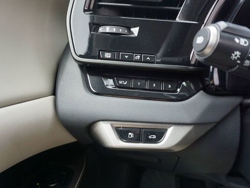 Used 2023 Lexus RX 350 Premium w/ Accessory Package (Z1) FWD image 5