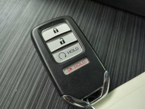Used 2021 Honda Ridgeline Sport image 35