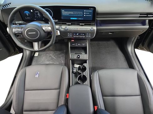 New 2026 Hyundai Kona Limited FWD image 9