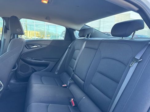 Used 2024 Chevrolet Malibu LT image 30